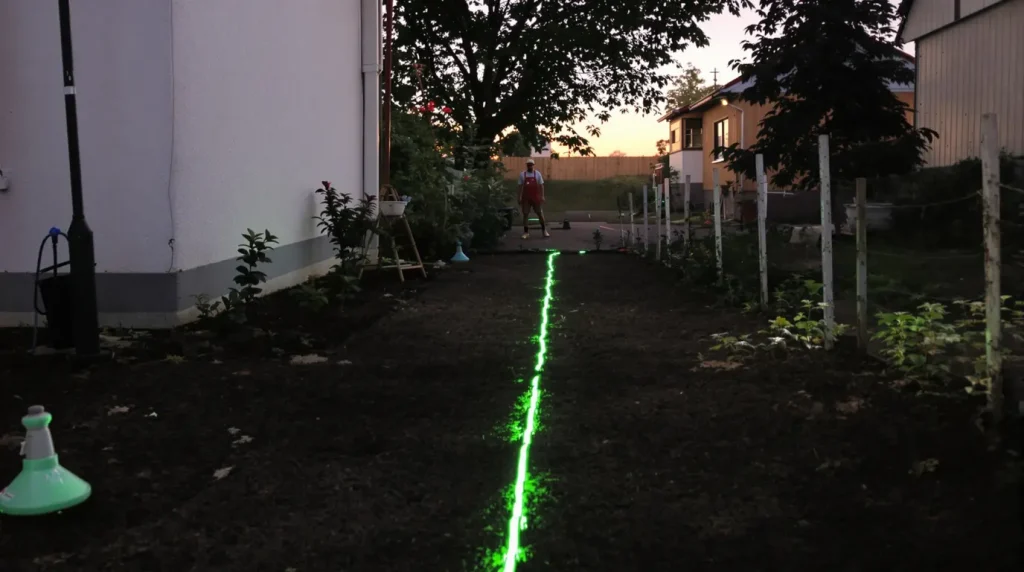Séparer deux jardins par un mur sans l'accord du voisin : voici ce qui est autorisé en 2026